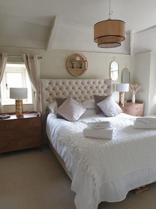 Rosedale A Charming Detached 4 Bedroom Cottage. 布里克瑟姆 外观 照片